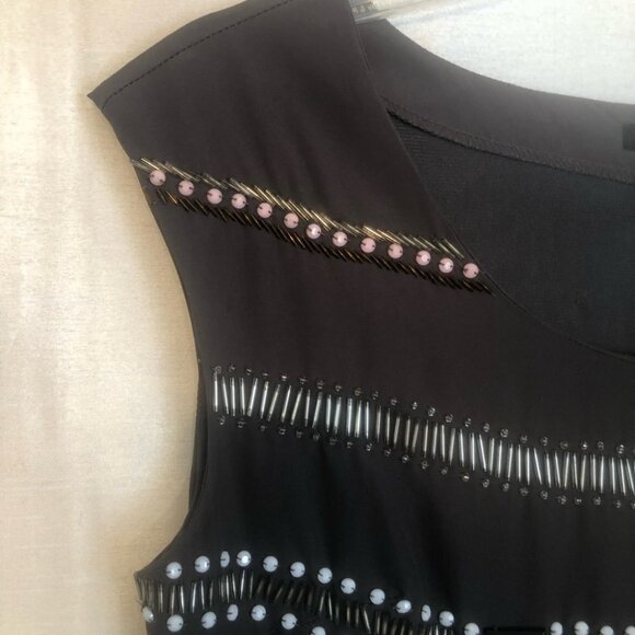 Black namebrand Lined Mini Dress Grey with Beautiful Beading in Front Ladies Lg - Picture 4 of 15